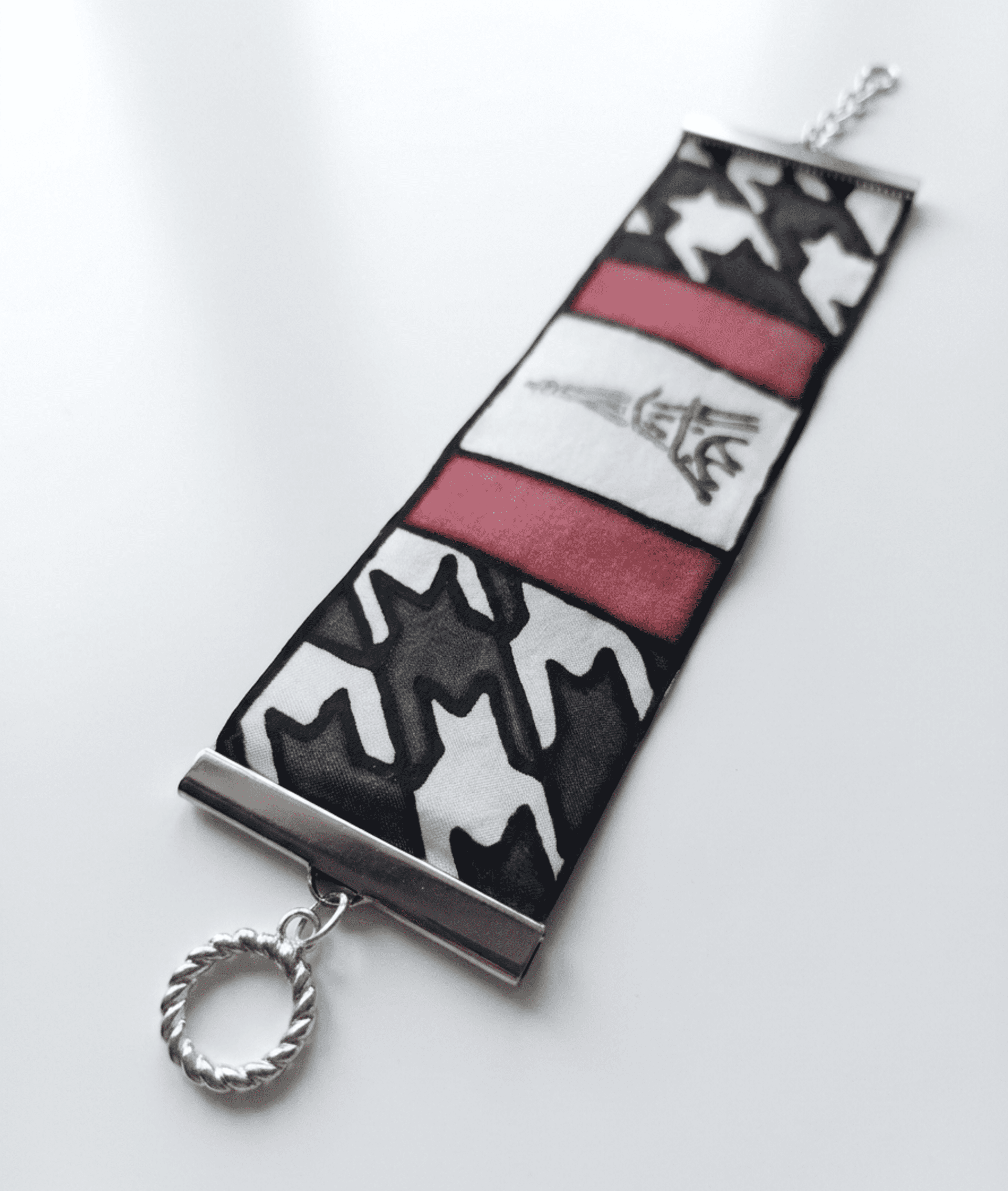 Pulsera de Seda Pintado a Mano - Diseño París y Pata de Gallo - 4