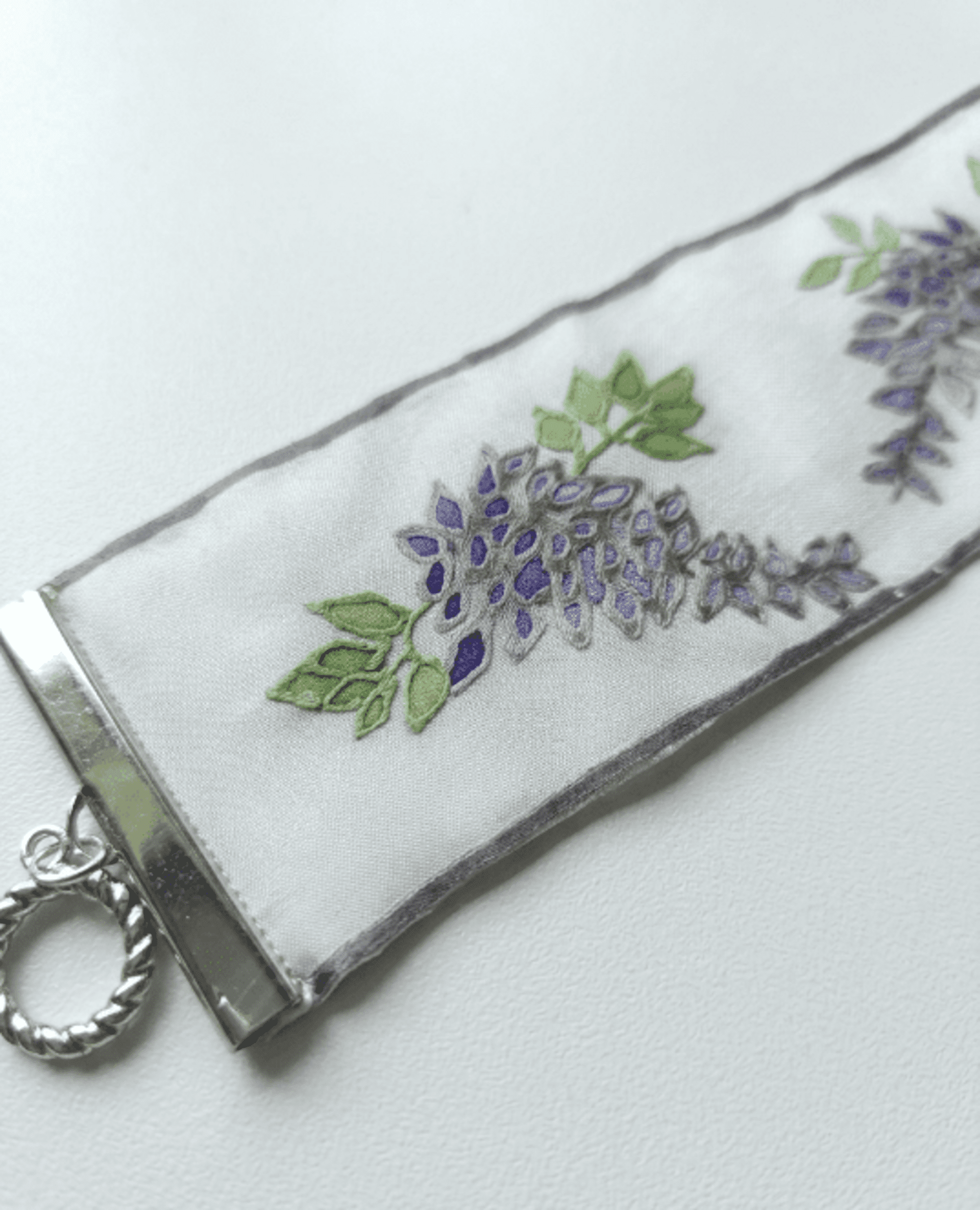 Pulsera Seda Natural Pintada a Mano • Estilo Bridgerton • Glicinias y Rodio - 2