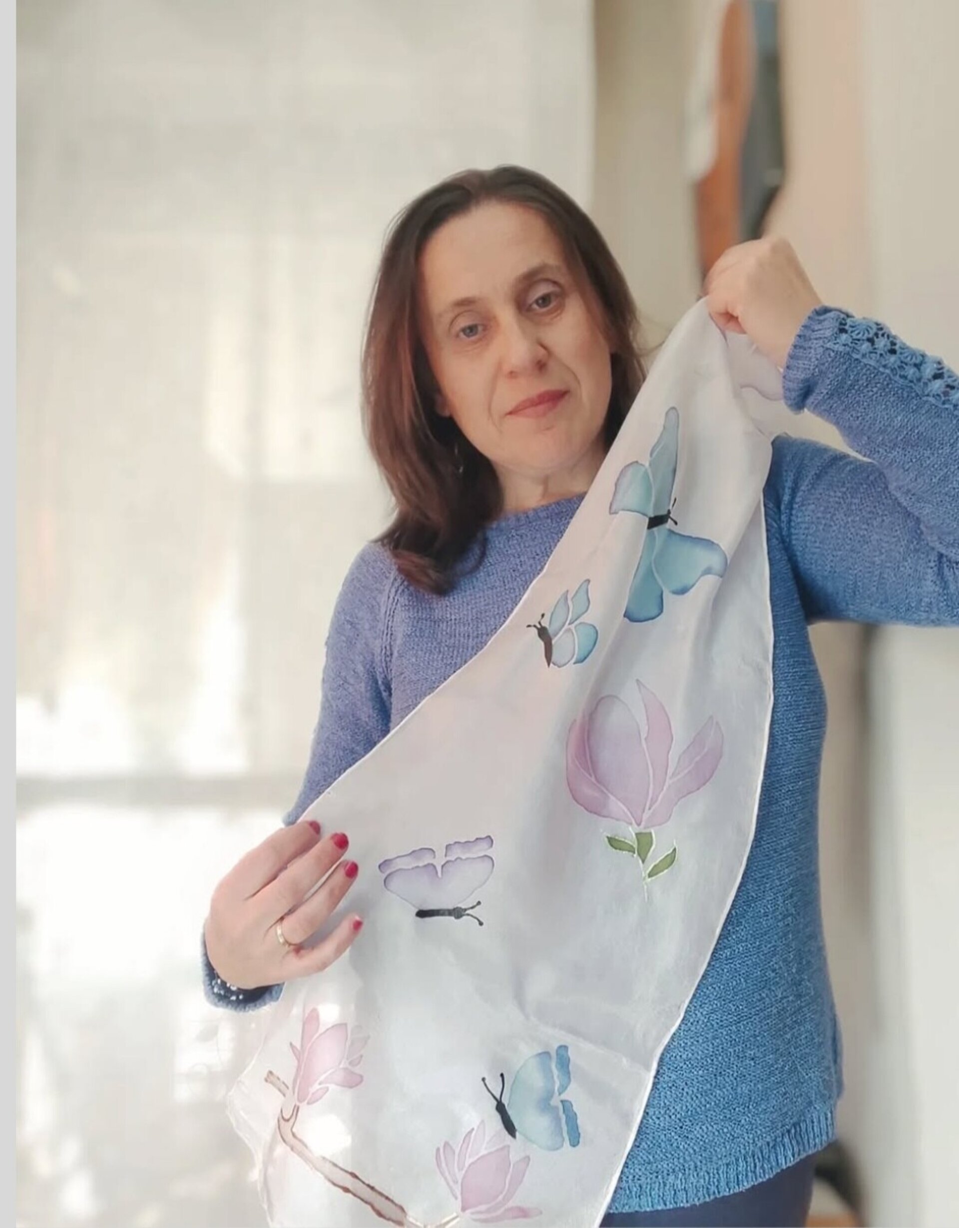 Pañuelo de seda con mariposas y magnolias - 2