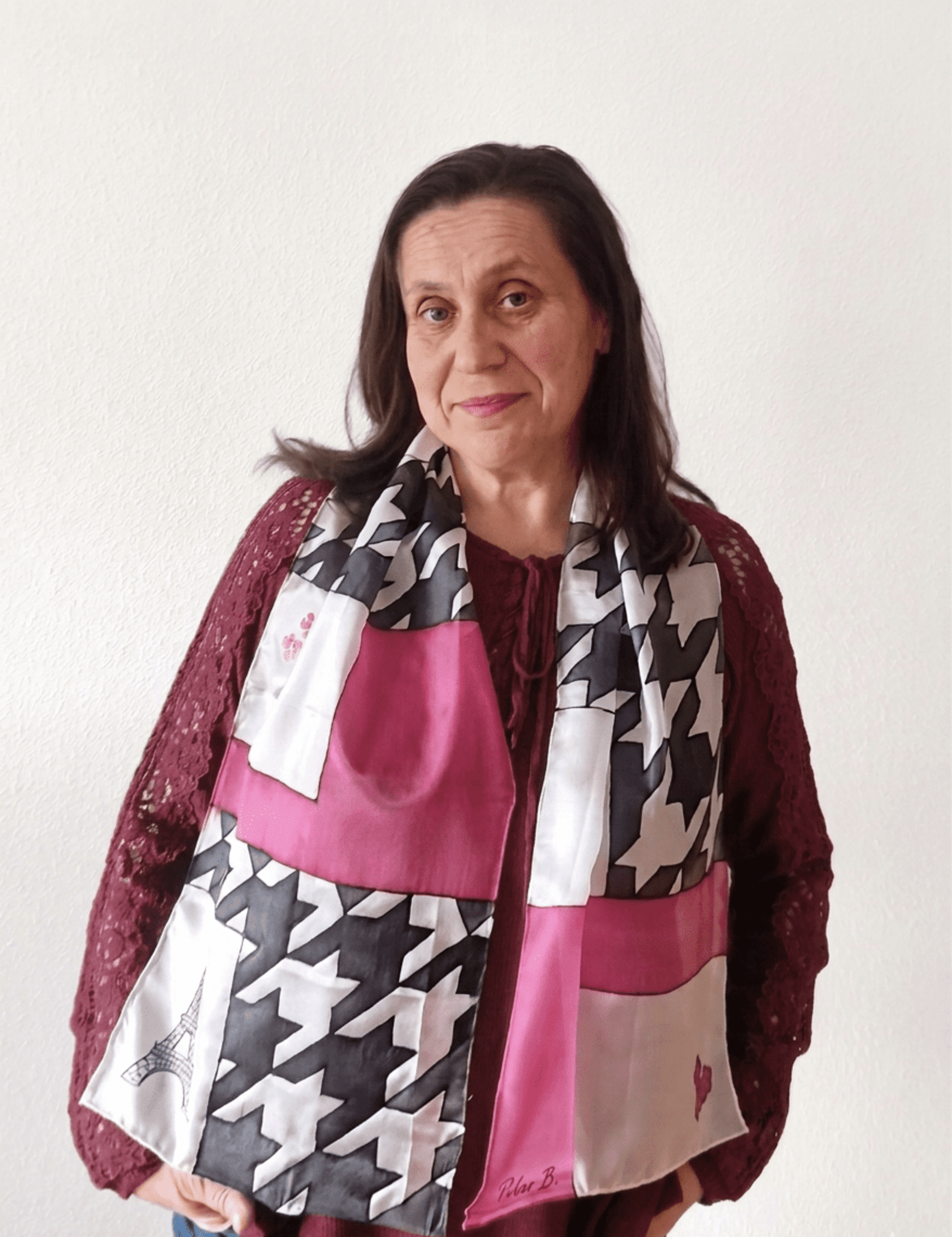 Pañuelo de Seda Natural "París Chic" – Pata de Gallo y Fucsia - 2